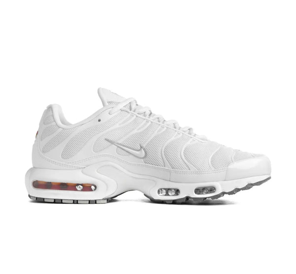 NIKE AIR MAX PLUS WHITE