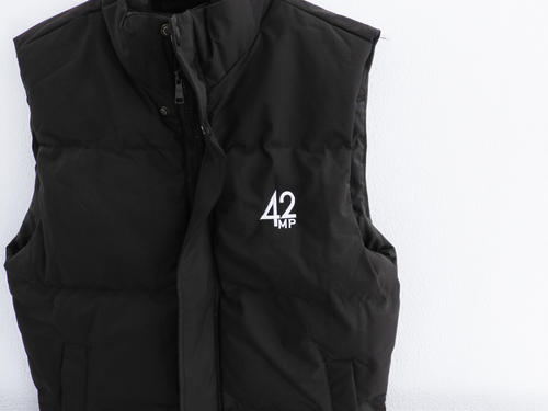 MP42 Design Herren Weste - Black