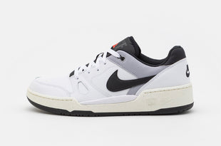 Nike Full Force Sneaker Neu