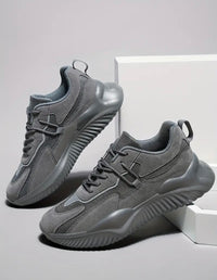 Sneaker / Freizeitschuhe für Erwachsene Neu!! In Grau