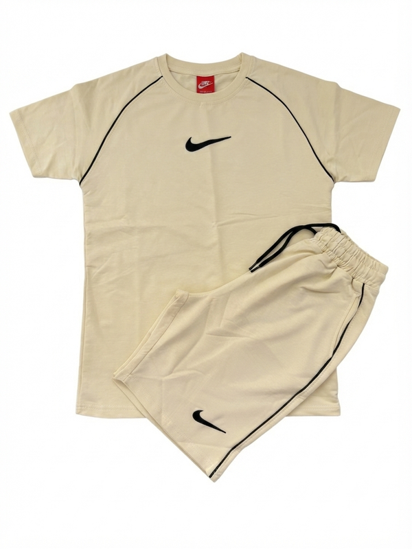 Nike Sommer Anzug 2teiler Kurz -Restposten
