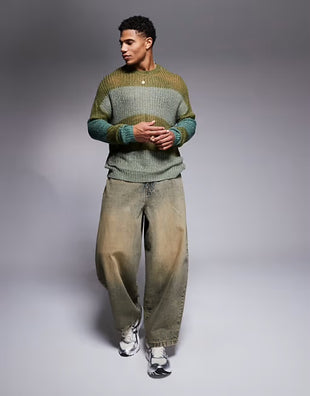 ASOS DESIGN – Strickpullover aus weitmaschigem lockerem Strick in Khaki gestreift